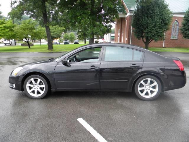 2006 Nissan Maxima LE