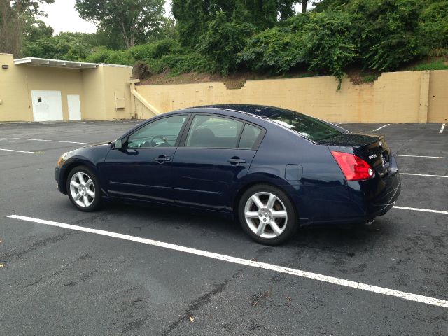 2006 Nissan Maxima SE