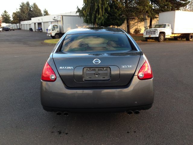 2006 Nissan Maxima SE