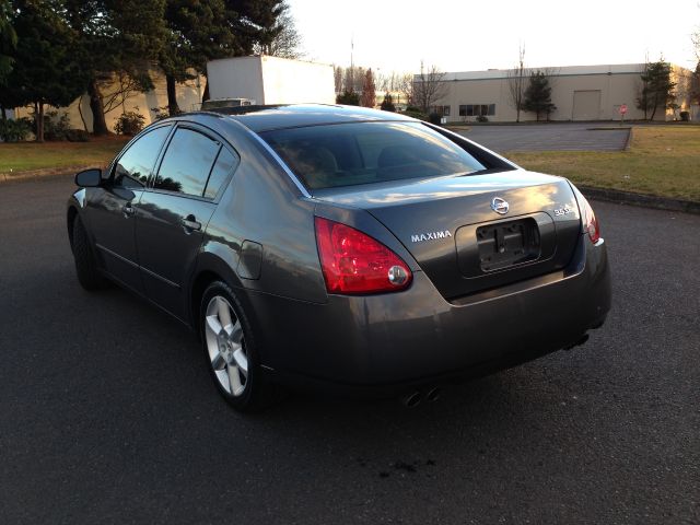 2006 Nissan Maxima SE