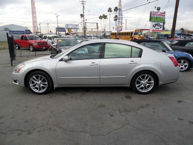 2006 Nissan Maxima SE