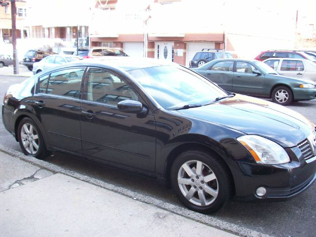 2006 Nissan Maxima XR