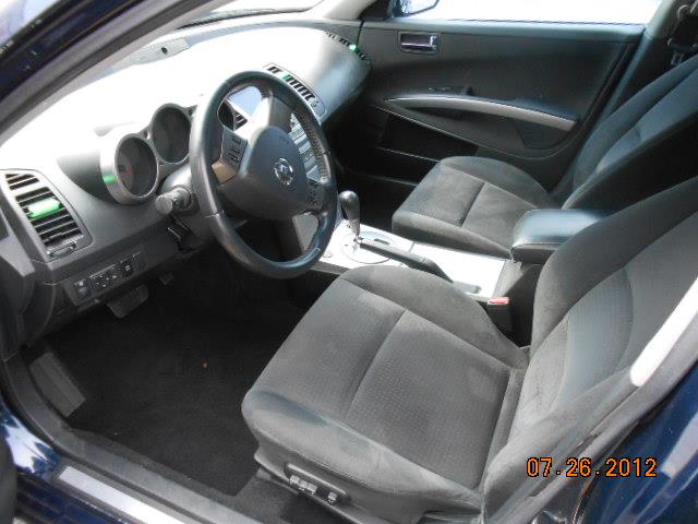 2006 Nissan Maxima S 4x4 SUV