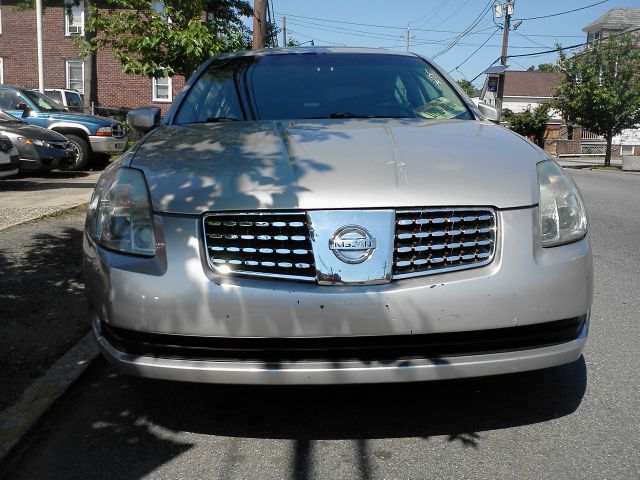 2006 Nissan Maxima SE