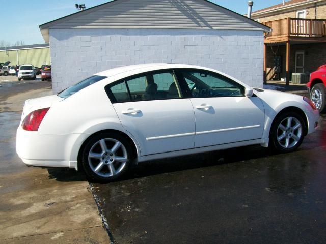 2006 Nissan Maxima SE