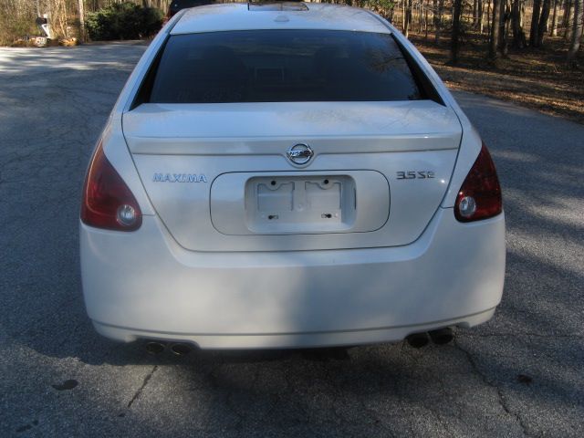 2006 Nissan Maxima SE