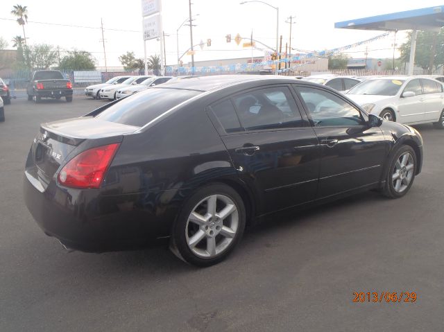 2006 Nissan Maxima SE