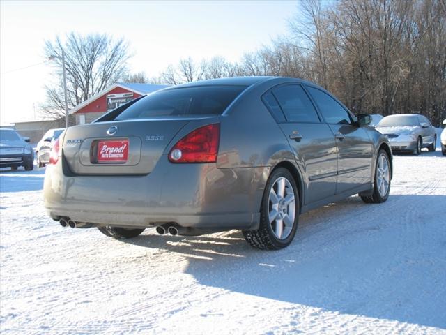 2006 Nissan Maxima SE