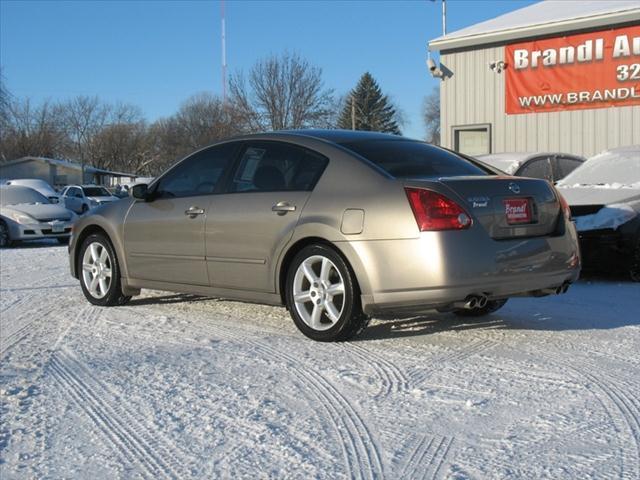 2006 Nissan Maxima SE