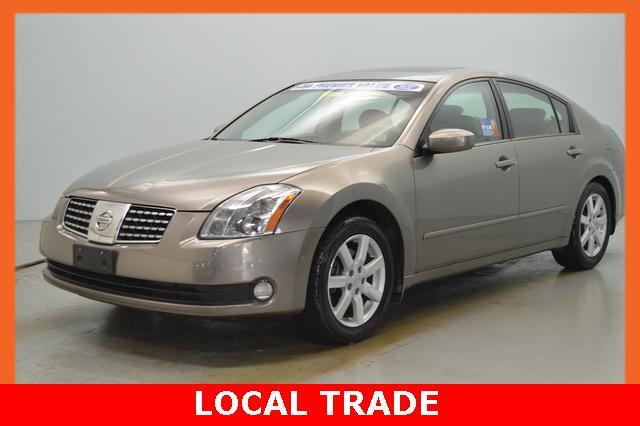 2006 Nissan Maxima ST Pickup 4D 5 1/2 Ft