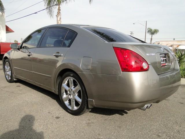 2006 Nissan Maxima LE