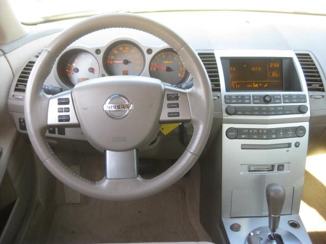 2006 Nissan Maxima LE