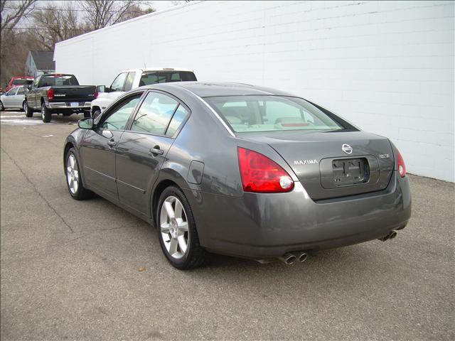 2006 Nissan Maxima SE