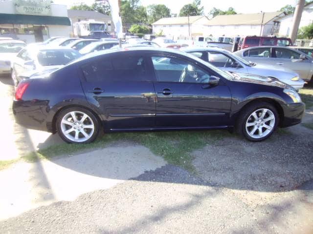 2007 Nissan Maxima S 4x4 SUV