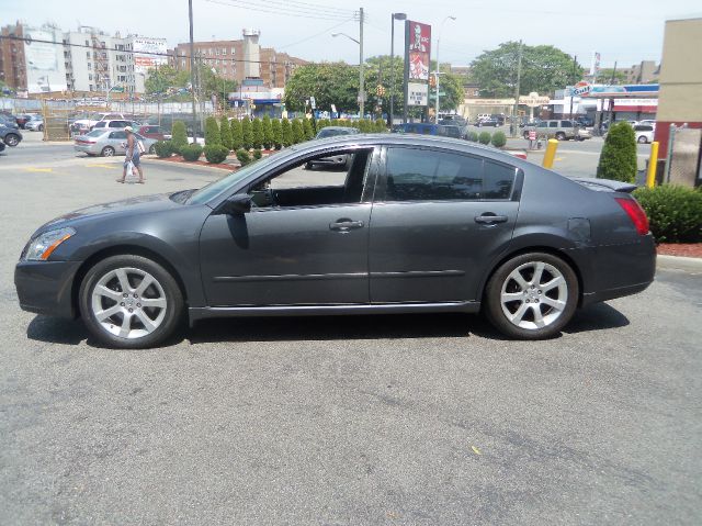 2007 Nissan Maxima SE