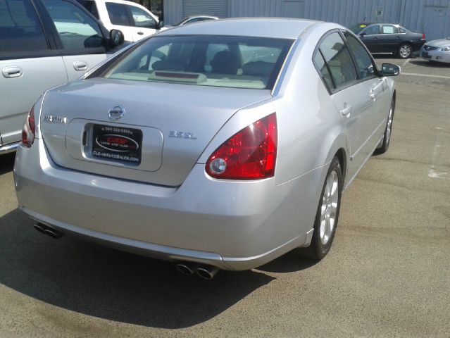 2007 Nissan Maxima SE