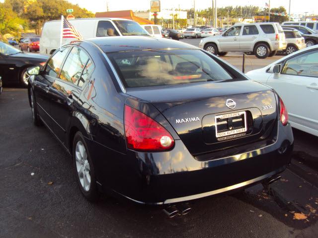 2007 Nissan Maxima LE