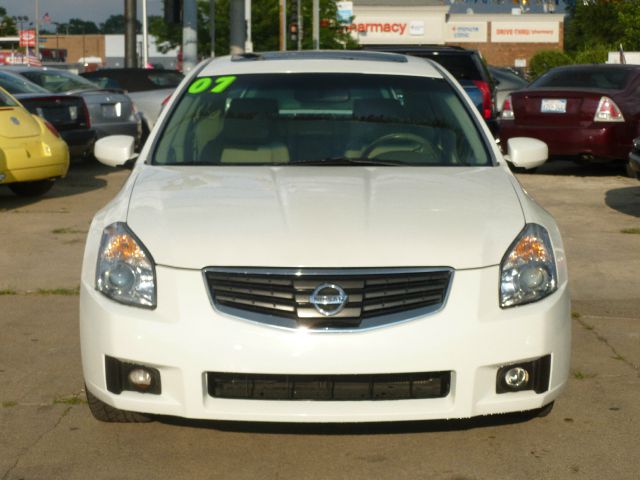 2007 Nissan Maxima SE