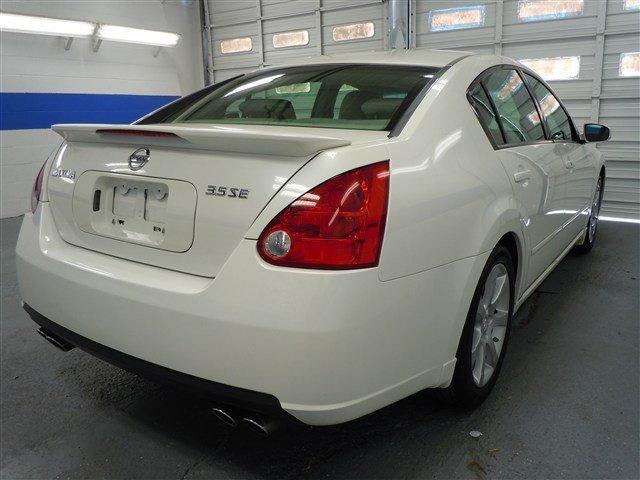 2007 Nissan Maxima LE