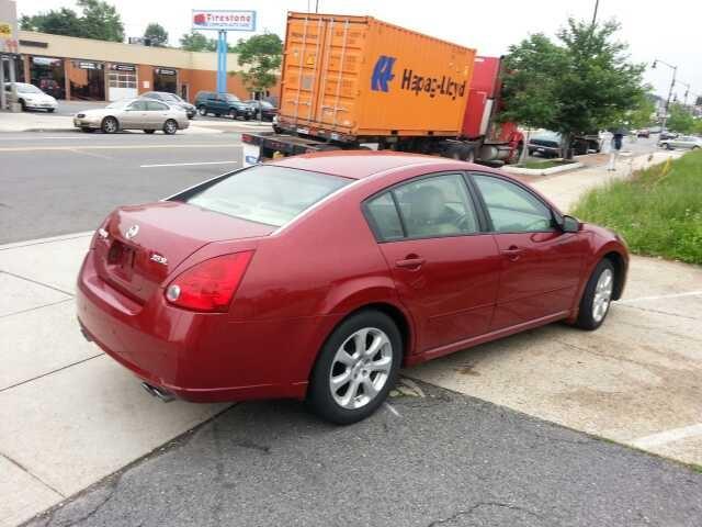 2007 Nissan Maxima LE