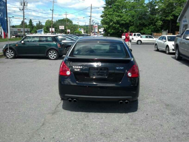 2007 Nissan Maxima S 4x4 SUV