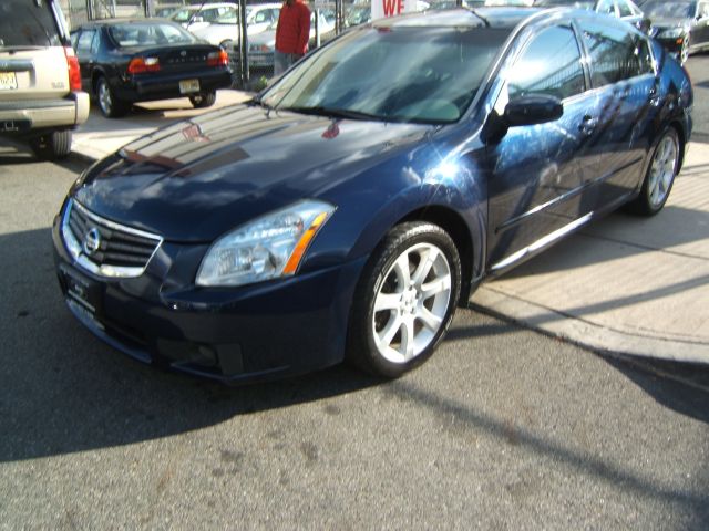 2007 Nissan Maxima SE