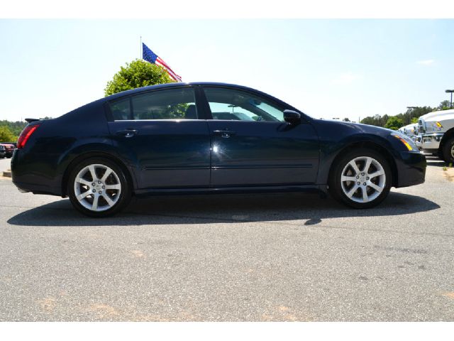 2007 Nissan Maxima SE