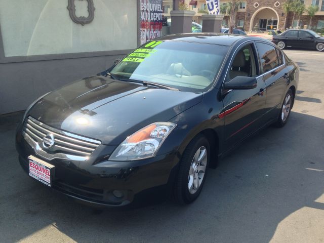 2007 Nissan Maxima Pickupslt Quad Cab SWB 4WD 4x4 Truck