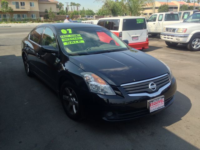 2007 Nissan Maxima Pickupslt Quad Cab SWB 4WD 4x4 Truck