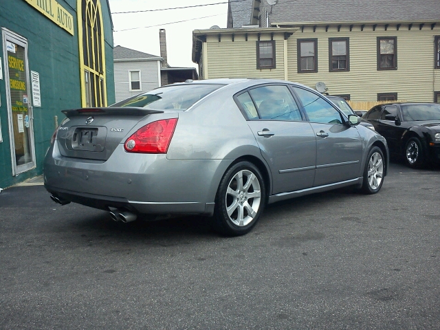 2008 Nissan Maxima SE