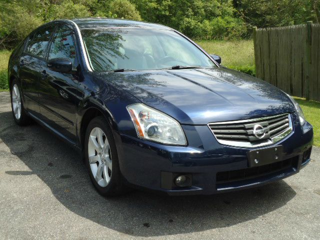 2008 Nissan Maxima SE