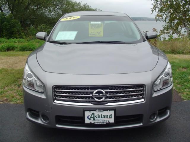 2009 Nissan Maxima Supercab 139 XLT 4WD