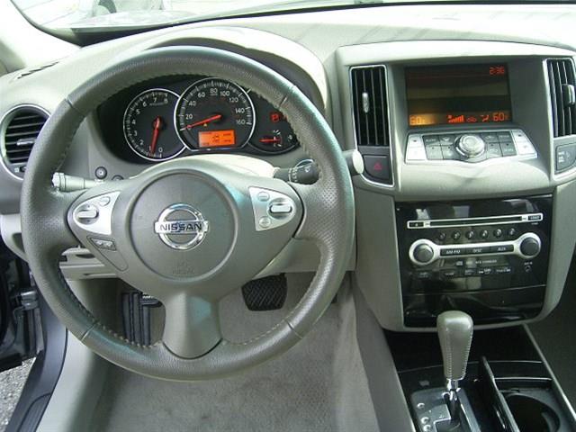 2009 Nissan Maxima Supercab 139 XLT 4WD