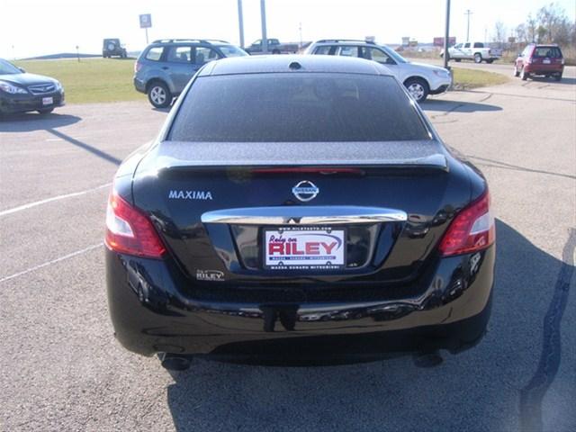 2009 Nissan Maxima Regular Cab 4-wheel Drive Work Truck