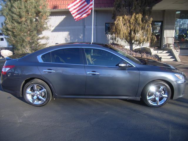 2009 Nissan Maxima Supercab 139 XLT 4WD