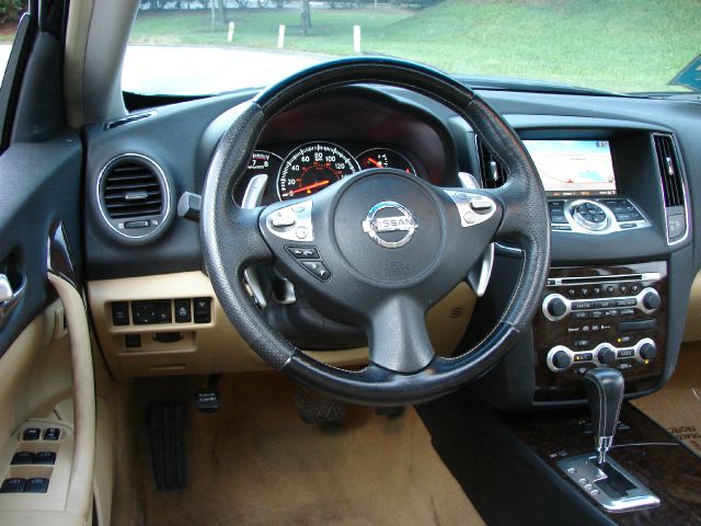 2009 Nissan Maxima Sport Utilityl 4x4 SUV