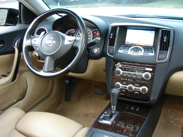 2009 Nissan Maxima Sport Utilityl 4x4 SUV