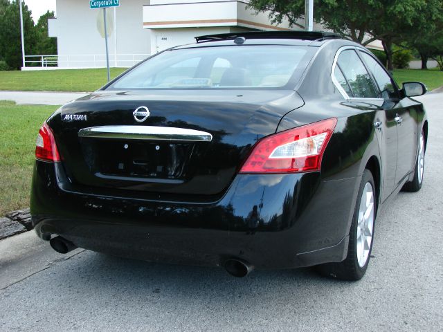 2009 Nissan Maxima Sport Utilityl 4x4 SUV