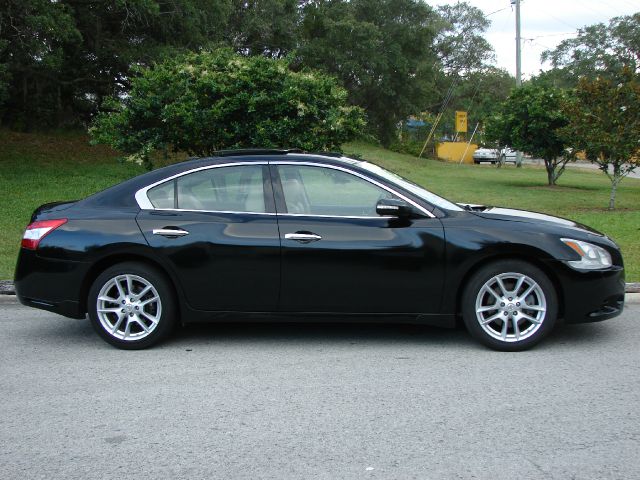 2009 Nissan Maxima Sport Utilityl 4x4 SUV