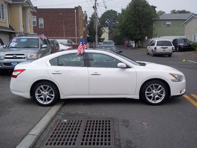 2009 Nissan Maxima 4.6L Eddie Bauer