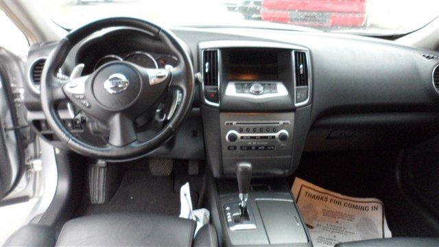 2009 Nissan Maxima Unknown