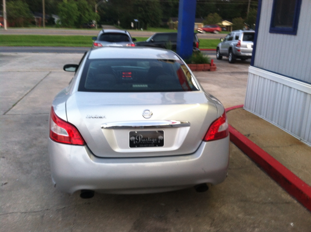 2009 Nissan Maxima XR