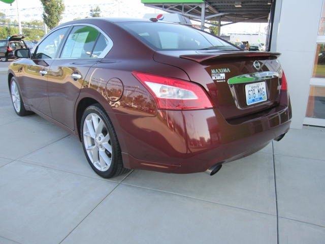 2009 Nissan Maxima Supercab 139 XLT 4WD