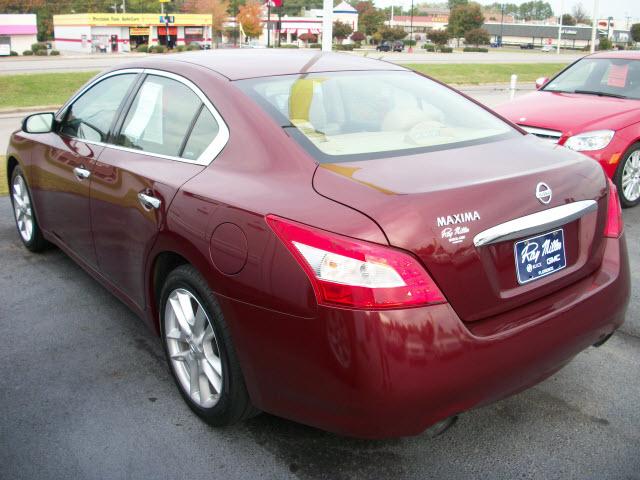 2009 Nissan Maxima Unknown