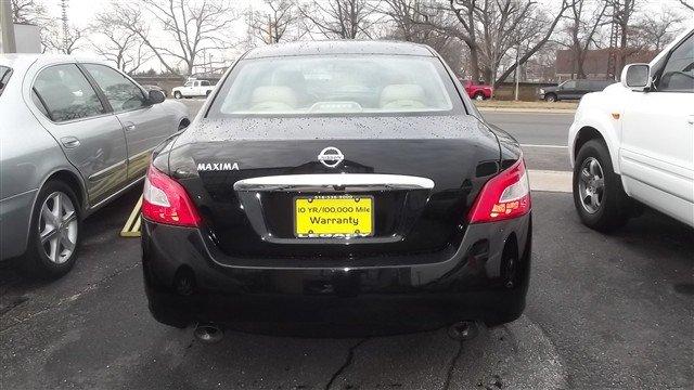 2009 Nissan Maxima Unknown