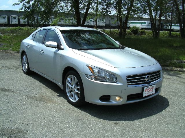 2010 Nissan Maxima 4.6L Eddie Bauer