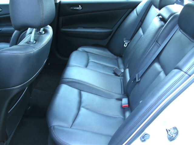 2010 Nissan Maxima 4.6L Eddie Bauer