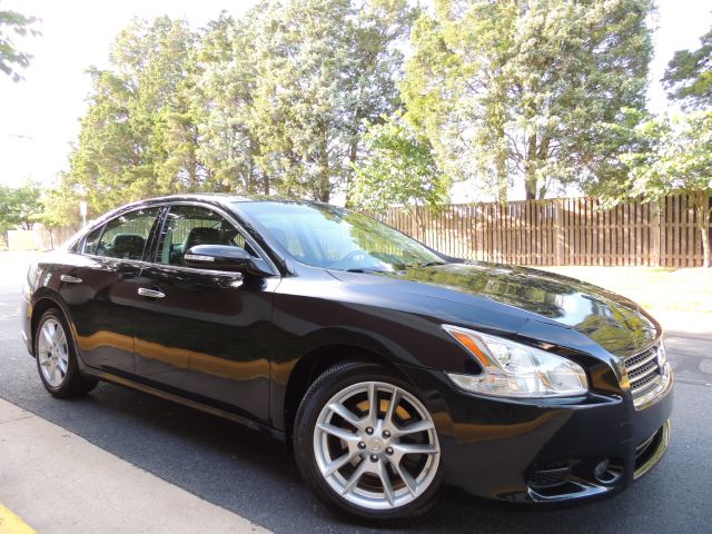 2010 Nissan Maxima 4.6L Eddie Bauer