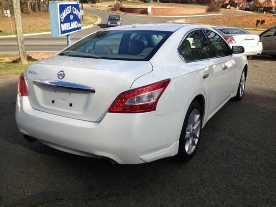 2010 Nissan Maxima 4.6L Eddie Bauer