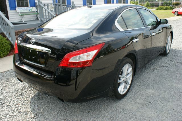 2010 Nissan Maxima 4.6L Eddie Bauer